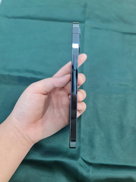 Apple iPhone 12 Pro