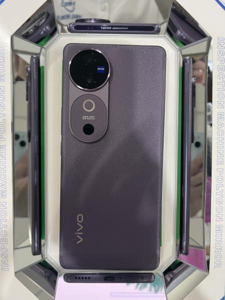Vivo VIVO V40