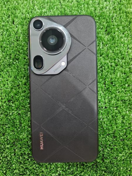 Huawei HUAWEI PURA 70 ULTRA