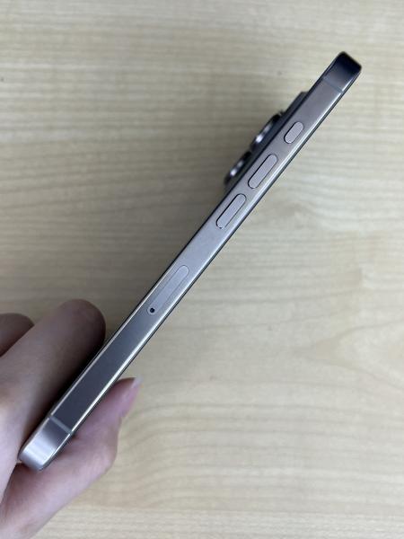 Apple IPHONE 16 PRO