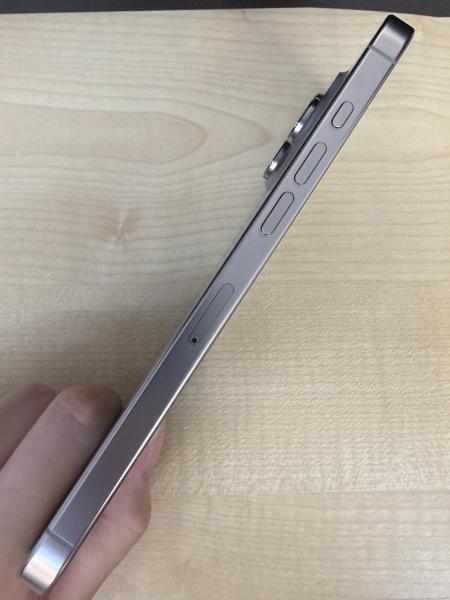 Apple iPhone 16 Pro Max