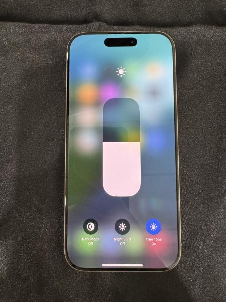 Apple iPhone 16 Pro