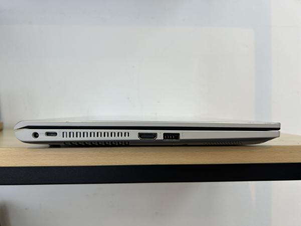 Asus XM415D