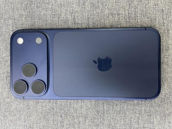 Apple iPhone 17 Pro Max