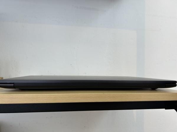 Vivobook X513EAN (OLED)