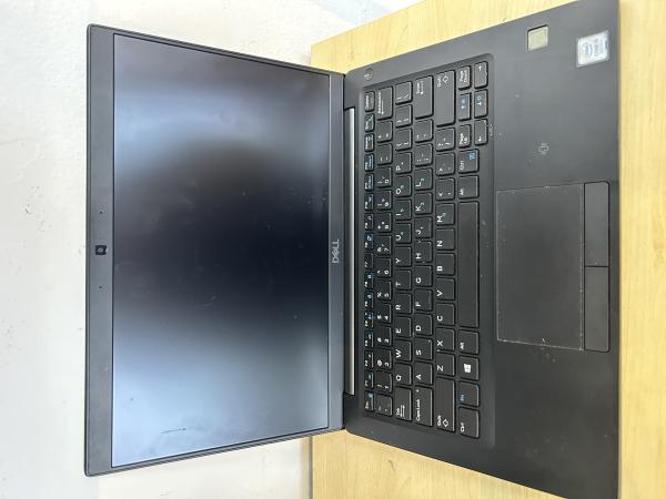 Dell LATITUDE 7390