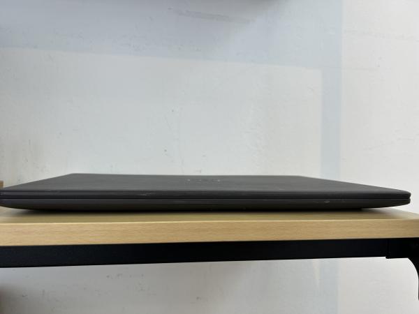 Dell LINSPIRON 15 3000