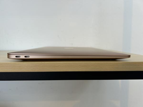 MacBook AIR RETINA 13-INCH 2020